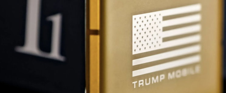 Végre szállítják a Trump-telefont — de nem az, amit ígértek, és nem ott készül, ahol mondták