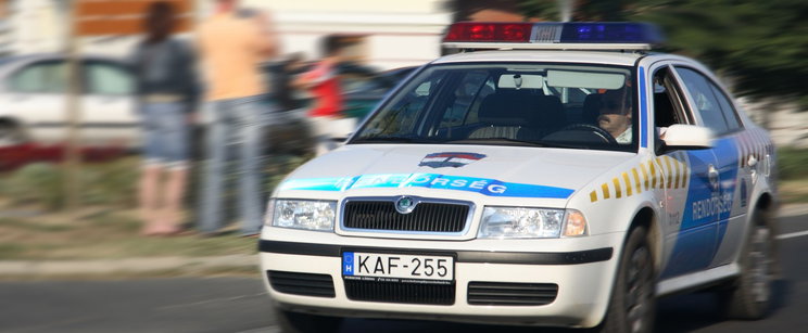 A rendőrök sem hittek a szemüknek, hogy mit művelt a két sofőr az M3-ason