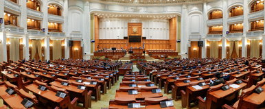 Egy ötödikes diák mondta el a Parlamentben, mi a legnagyobb gond az iskolában