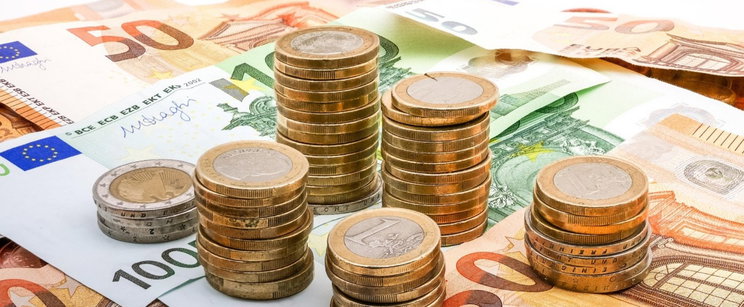 Kivezetik a magyarok kedvenc lakáshitelét az euró miatt? Részletes elemzés érkezett