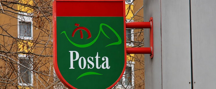 Vége az olcsó postázásnak, a Magyar Posta egyetlen tollvonással kaszálta el az emberek spórolási lehetőségét