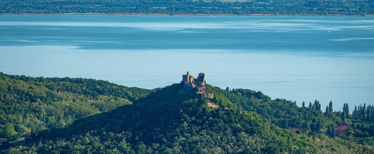 Óriási dolgot húztak ki a Balatonból, ilyen kincs nincs több Magyarországon