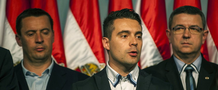 A bukott miniszterelnök-jelöltet elfelejtette a magyar Parlament, az RTL mentené meg 