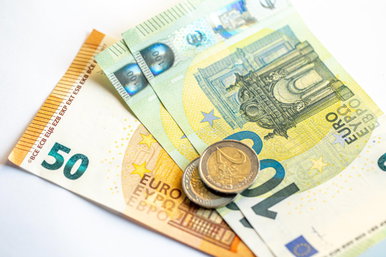 Megvan a dátum az itthoni euró bevezetésére, a szakértők szerint ekkor lehetne legkorábban