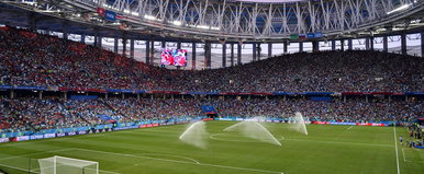 El kellett takarni valamit a foci vb alatt a stadionokban a közvetítés alatt, kijátszották a szabályt
