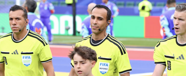 Brutális terhelés alatt a foci-vb játékvezetői – Amit a legtöbb szurkoló sosem lát