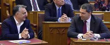 Lázár János újabb ügye, botrányos milliárdos kifizetések