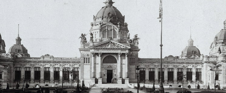 Ön is sakkozott már a gőzölgő vízben? Ezt biztosan nem tudta a 110 éves Széchenyi fürdőről!