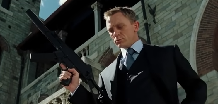 A valódi James Bond, a szuperkém, és máig felderítetlen titkok, rejtélyek