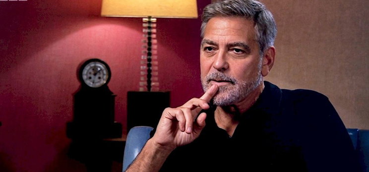 George Clooney és családja elmenekült francia otthonából a pusztító erdőtüzek miatt