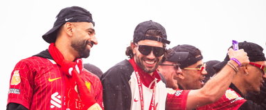 Bombameglepetés: Szoboszlai barátja, Mohamed Salah Törökországban folytatja!