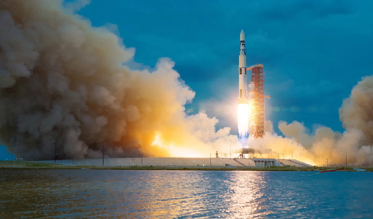 A hangsebesség hétszeresével csapódott a Holdba Elon Musk rakétája