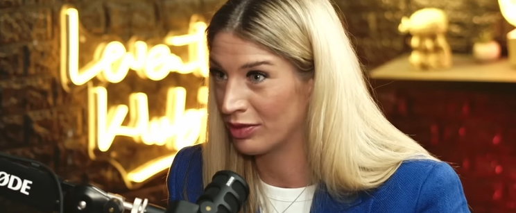 Barnai Judit pici bikiniben regenerálódik, most mindenki láthatja