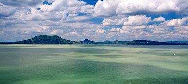 „Drága a Balaton és még víz sincs benne, inkább megyek a Horvátokhoz” – vége a balatoni turizmus aranykorának?