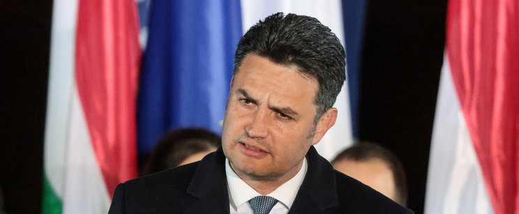 Politikai földrengés, Márki-Zay Péter "Lázár-bűzről" beszél és finomsággal készül a börtönbe
