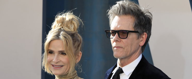 Kevin Bacon az egész családját bevitte egy valódi holttestről szóló horrorfilmbe 