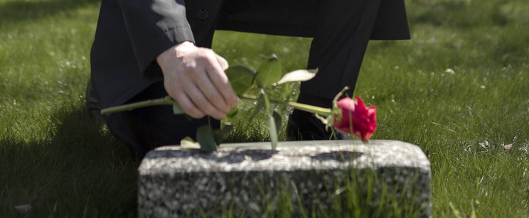 Két nappal a válókereset után meghalt a lelkész felesége, utolsó óráit kamerafelvételek őrzik