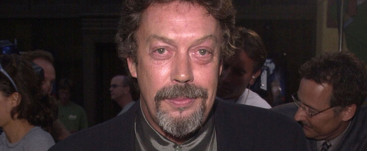Tim Curry nem színész volt, hanem varázsló: íme 5 film, amit percek alatt tett jobbá a puszta jelenlétével