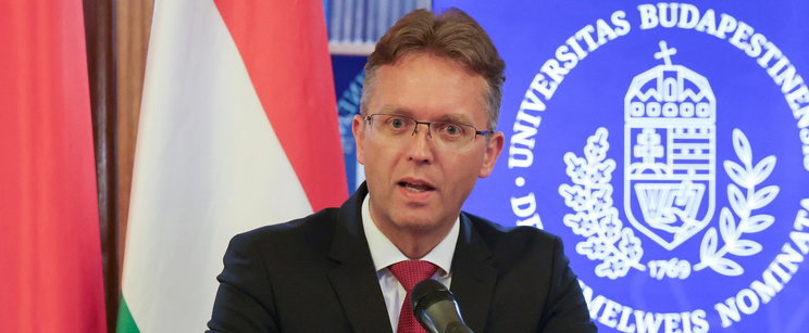 „Nem vagy te sem áldozat, sem Jézus!” - Ízekre szedték a kommentelők a meghurcolásra készülő Hankó Balázst