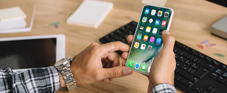 Ez a rejtett iPhone-beállítás megmenthet a csalóktól - de van egy óriási bökkenő, amiről kevesen tudnak