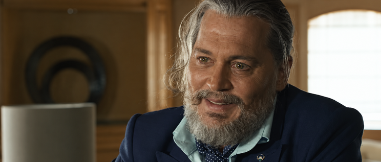 Johnny Depp újra a tengeren, de Jack Sparrow helyett most egy rejtélyes idegent alakít