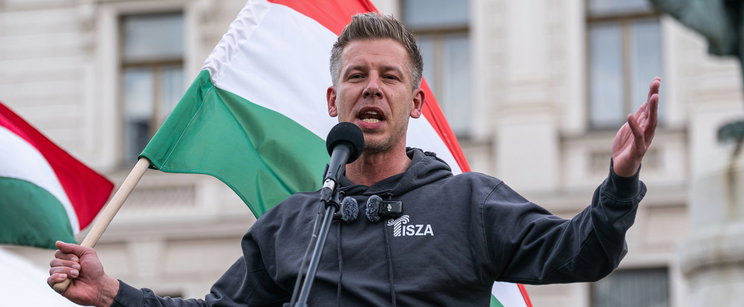 „Szégyen!” - Magyar Péter egyszerre ment neki kőkeményen a Fidesznek és a Mi Hazánknak