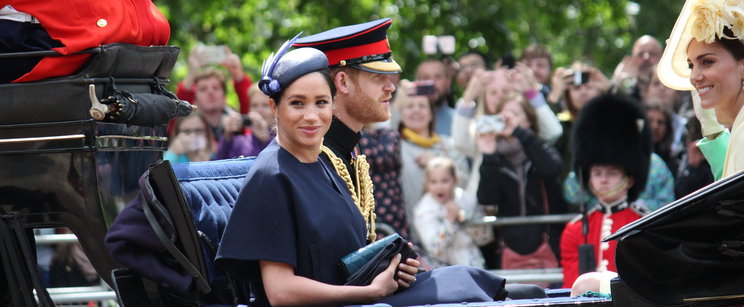 Itt az újabb botrány: gyerekpornót találhattak Meghan Markle apjánál - nyomoz az FBI is