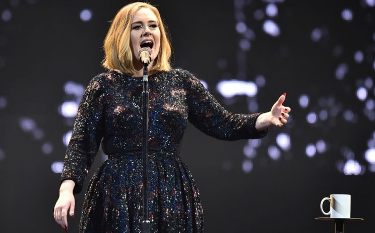 Adele legalább 10 évig nem akar turnézni