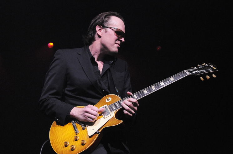 Joe Bonamassa újra Magyarországon koncertezik