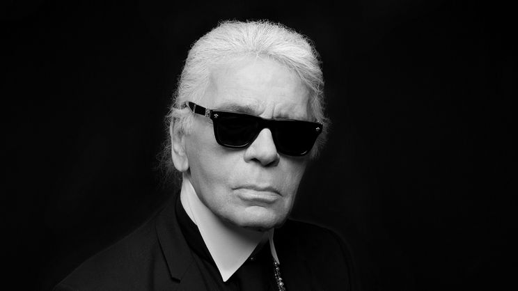 Meghalt Karl Lagerfeld