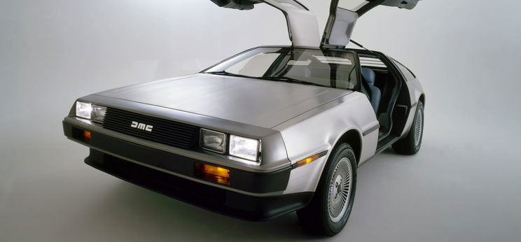 George Clooney készít filmet a DeLorean feltalálójáról