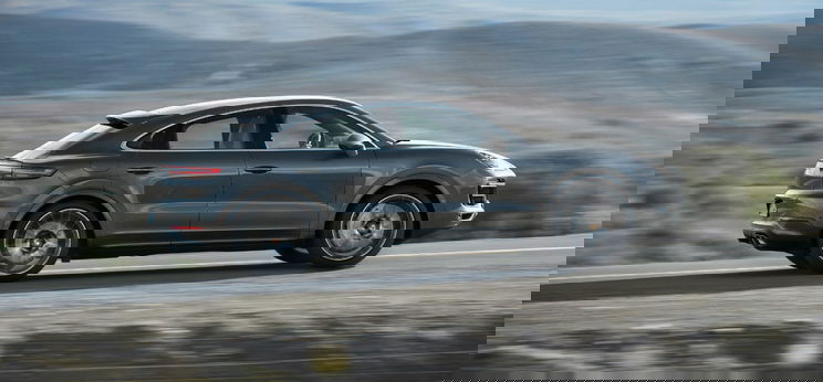 286 km/h: bődületes, hogy mire képes az új Porsche Cayenne Coupé