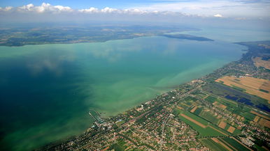 Akkora volt a vihar, hogy megbillent a Balaton