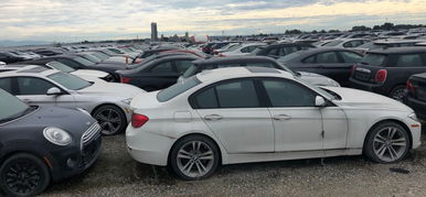 Így néz ki négyezer kidobott BMW és MINI