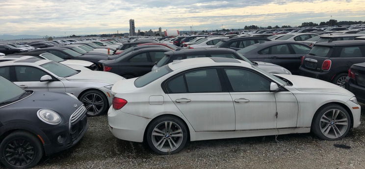 Így néz ki négyezer kidobott BMW és MINI