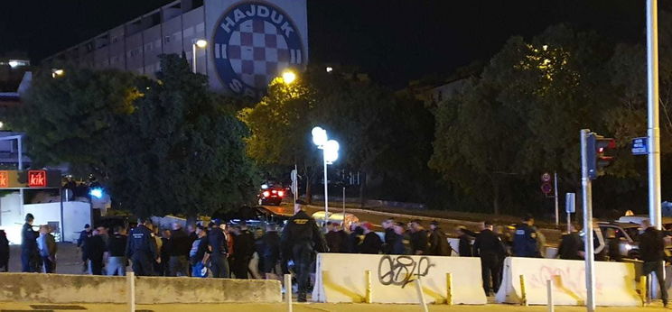 Kórházba szállítottak egy magyar drukkert a spliti összecsapások után – videó