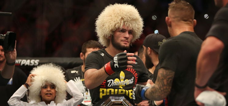Nézni is fáj, hogyan edz a jeges vízben Habib Nurmagomedov – videó