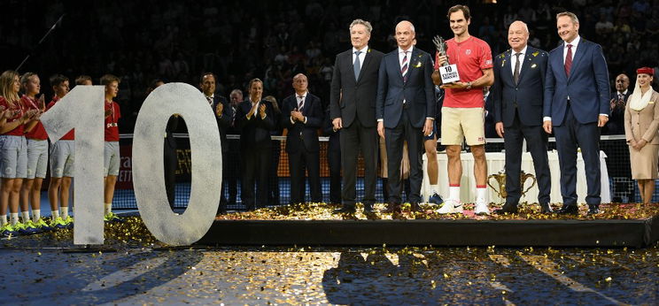 Federer jubileumi győzelmet ünnepelhetett Bázelben – videó