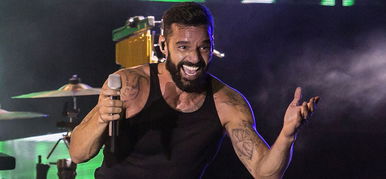 Megszületett Ricky Martin negyedik gyermeke