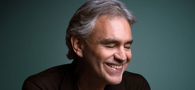 Andrea Bocelli Ellie Gouldinggal is összefogott