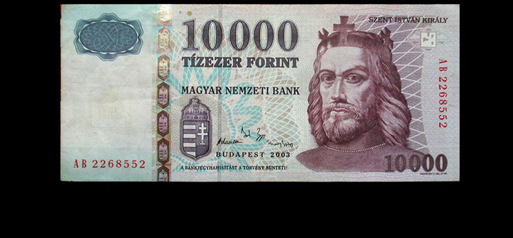 Szia, Szent István király! – még egy napig lehet fizetni a régi tízezressel