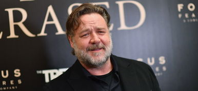 Összefogtak a világsztárok az ausztrál tűz ellen, Russell Crowe is a helyszínen