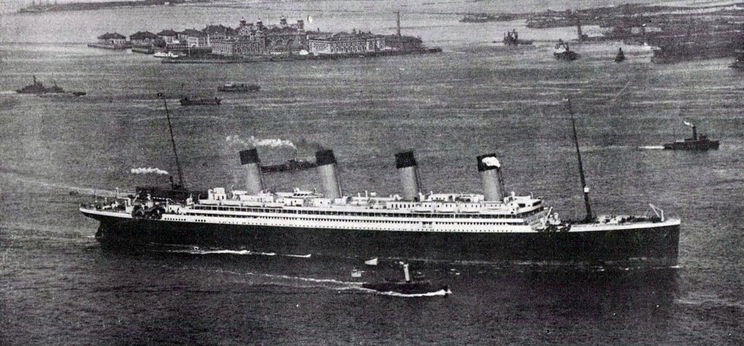 Ezután közösen őrzik a Titanic roncsait az amerikaiak és britek