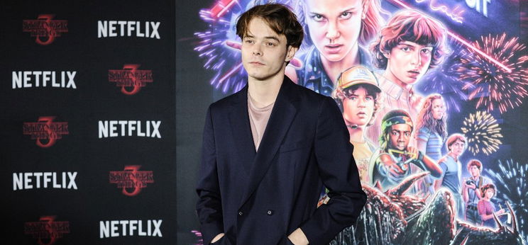 A Stranger Things színésze Robert Pattinson akar lenni