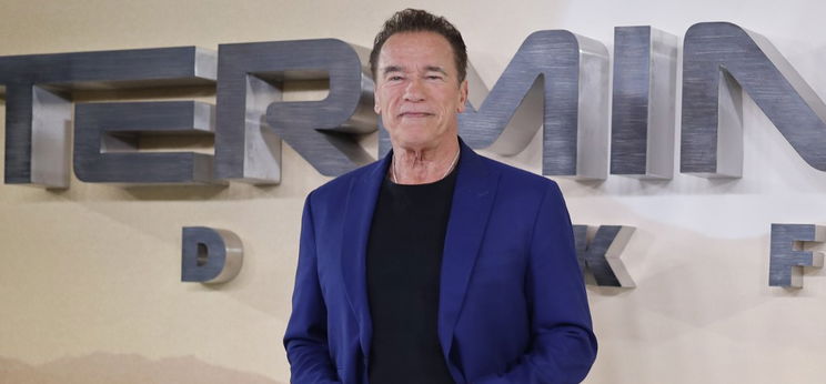 Arnold Schwarzenegger és Hugh Jackman is megtanít arra, hogyan moss kezet