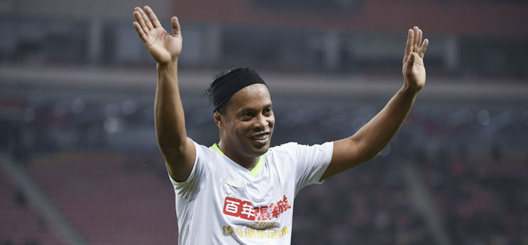 Börtönben ünnepli kerek születésnapját a brazil mágus, Ronaldinho – videó