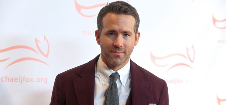 Ryan Reynolds simán megenné az anyósát, ha eldurvulna a karantén – videó