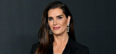 Brooke Shields még mindig jól néz ki bikiniben