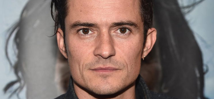 Megható tetoválást csináltatott a gyászoló Orlando Bloom – videó