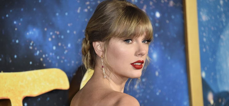 Taylor Swift történelmet ír